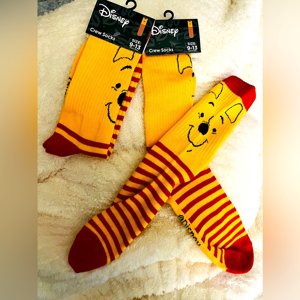 Disney 
Winnie the Pooh original 2 pair $12.00